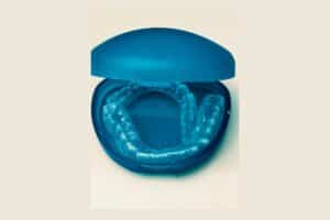Fixed vs. Removable Retainers